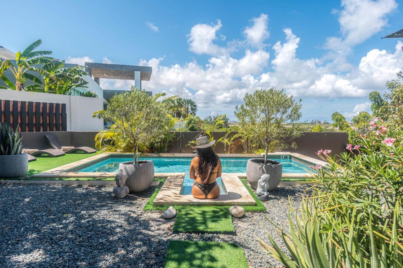 Lama Y Solo Unique Private Room Walking Distance To The Beach Palm Beach Luaran gambar