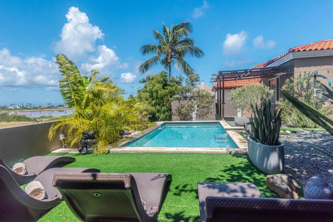 Lama Y Solo Unique Private Room Walking Distance To The Beach Palm Beach Luaran gambar